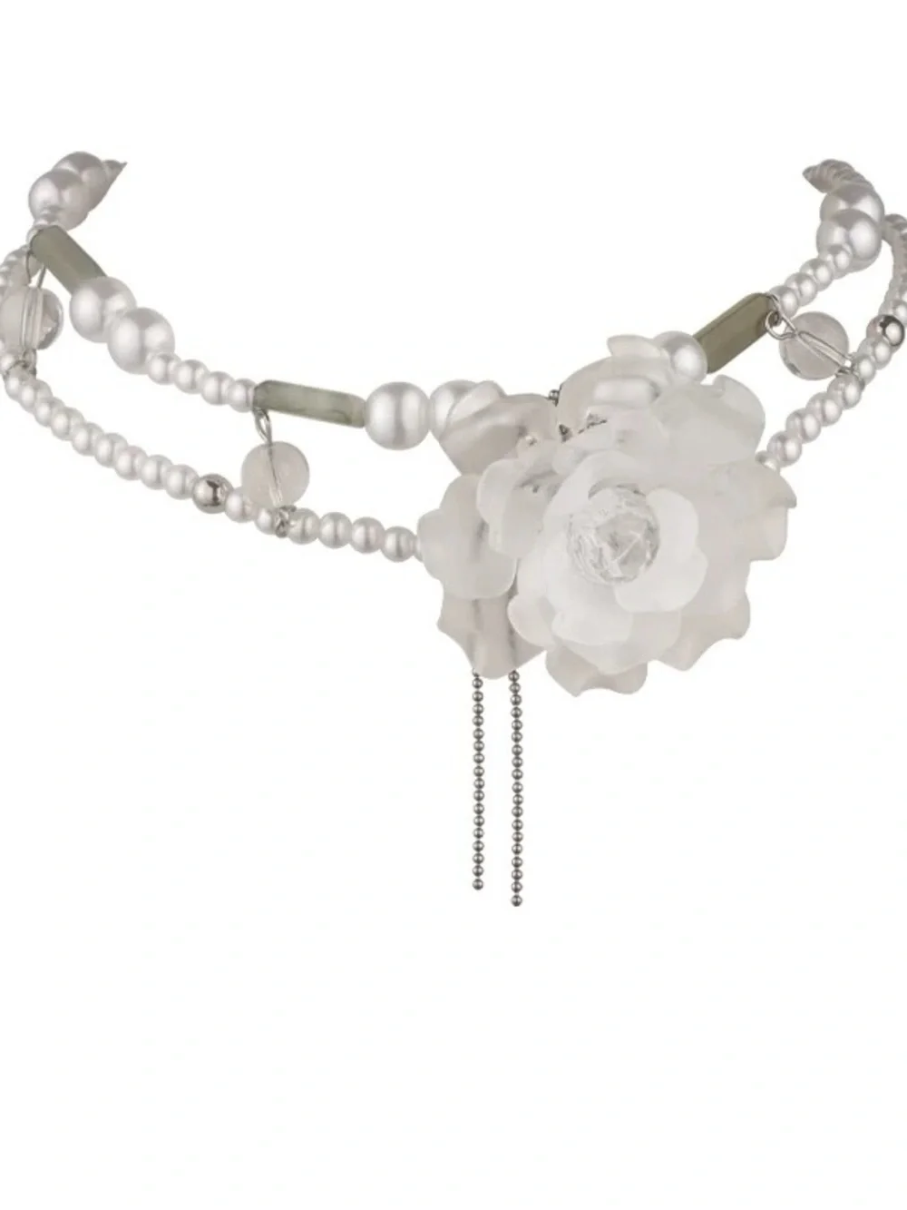 4/$15 Elegant White Floral Choker Necklace with Silver Chains